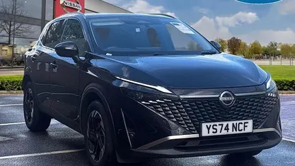 Black Used 2025 Nissan Qashqai N-Connecta SUV | £19,619 (Fair price)