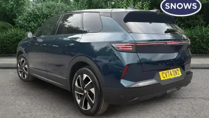 Begagnad Vauxhall Grandland X GSe 136 HK (100 kW) 2024 Blå SUV
