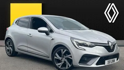 Begagnad Renault Clio V RS Line 90 HK (66 kW) 2023 Halvkombi