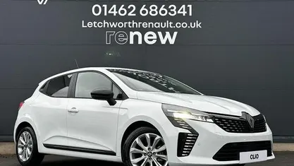 Used 2025 Renault Clio V Hatchback | £18,040 (Fair price)