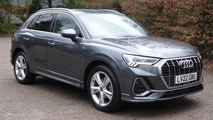 Używany Audi Q3 S-Line 150 KM (110 kW) 2023 SUV