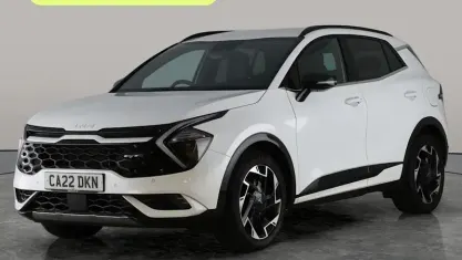 Used Kia Sportage GT-Line 150 HP (110 kW) 2022 White SUV