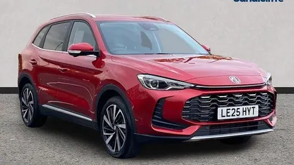 Tri coat dynamic red Used 2024 MG ZS Trophy Sedan | £18,479 (Fair price)