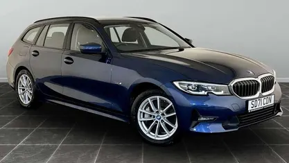 Blue Used 2021 BMW 330e Comfort Edition Estate | £11,195 (Fair price)