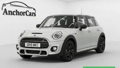 Used Mini Cooper S Hatch 192 HP (141 kW) 2019 Silver Hatchback