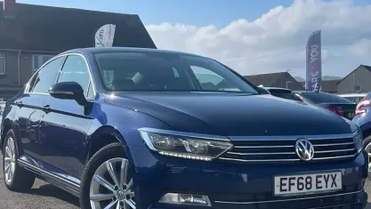 Used VW Passat Business 150 HP (110 kW) 2018 Blue Sedan