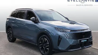 Used 2025 Peugeot 5008 Allure Estate | £26,658 (Fair price)