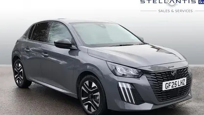 Used Peugeot 208 Allure 101 HP (74 kW) 2025 Hatchback
