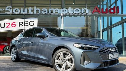 Second-hand Audi A5 Sport 204 CP (150 kW) 2025 Berlinǎ