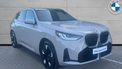 Begagnad BMW X3 M Sport 208 HK (152 kW) 2025 Grå SUV