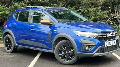 Used 2025 Dacia Sandero Extreme Hatchback | £13,795 (Fair price)