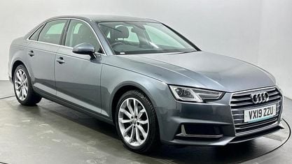 Usado Audi A4 Sport 150 HP (110 kW) 2019 Cinzento Sedan