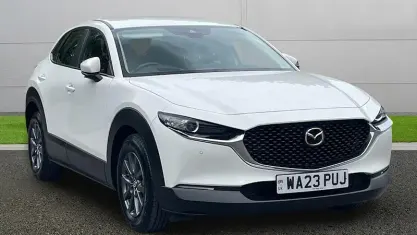Używany Mazda CX-30 122 KM (89 kW) 2023 Biały SUV