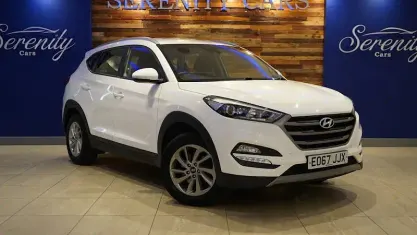 Used Hyundai Tucson SE 132 HP (97 kW) 2017 White SUV