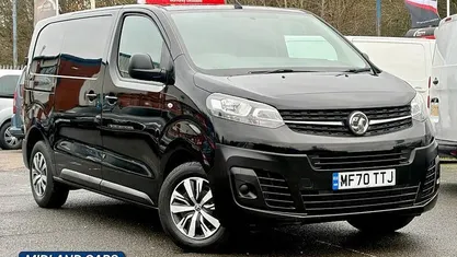 Used Vauxhall Vivaro Edition 101 HP (74 kW) 2020 Black MPV