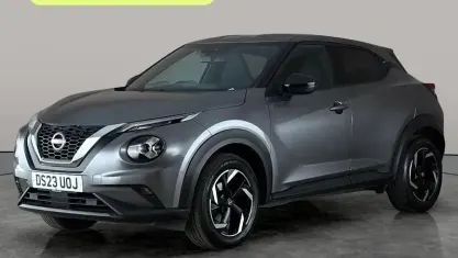 Used Nissan Juke N-Connecta 114 HP (83 kW) 2023 Grey SUV