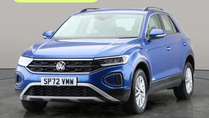 Usado VW T-Roc Life 110 HP (80 kW) 2024 SUV