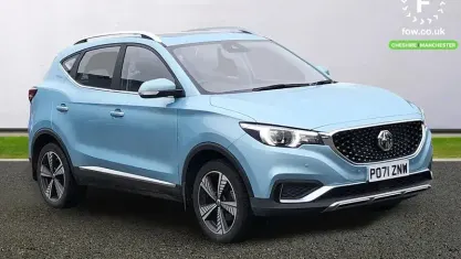 Käytetty MG ZS Exclusive 105 kW (143 HP) 2021 Sininen Katumaasturi