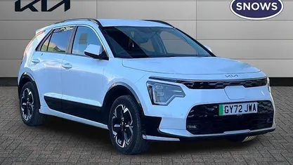 Used 2024 Kia Niro SUV | £18,275 (Fair price)