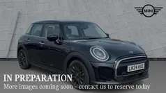 Black Used 2024 Mini Cooper Classic Hatchback | £22,995 (Fair price)