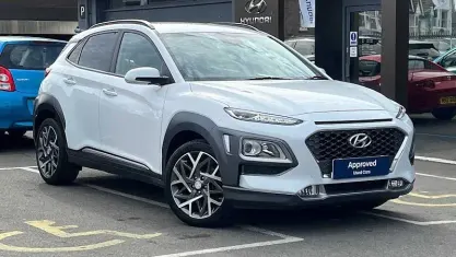 Second-hand Hyundai Kona Premium 141 CP (103 kW) 2020 Alb SUV