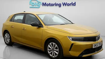 Used 2025 Vauxhall Astra Design Edition Hatchback | £13,700 (Super price)