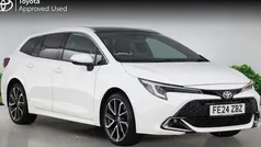 Pure white Used 2024 Toyota Corolla Estate | £25,990 (Fair price)