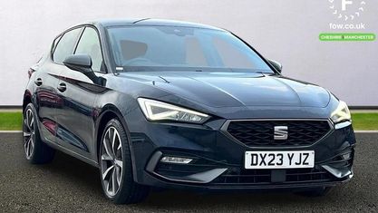 Usado Seat Leon FR Sport 150 HP (110 kW) 2023 Azul Citadino