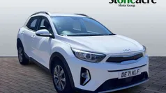 Used 2021 Kia Stonic 2 SUV | £11,595 (Fair price)