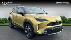 Yellow Used 2022 Toyota Yaris Cross Edition SUV | £22,222 (Fair price)