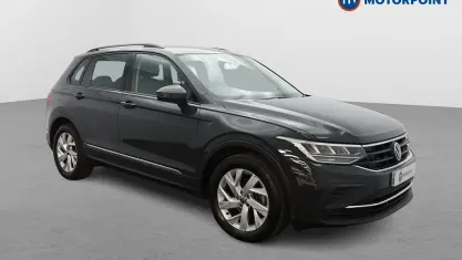Używany VW Tiguan Life 150 KM (110 kW) 2022 Szary SUV