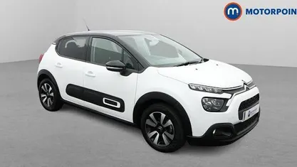 Used Citroën C3 PureTech 83 HP (61 kW) 2024 White Hatchback
