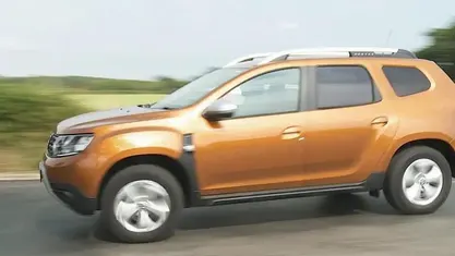 Used Dacia Duster Comfort 90 HP (66 kW) 2021 Metallic  fusion red SUV