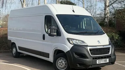 Used Peugeot Boxer 140 HP (102 kW) 2022 Van