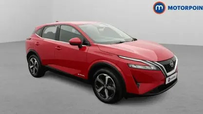 Used Nissan Qashqai Acenta Premium 190 HP (139 kW) 2023 Red SUV