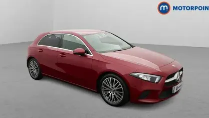 Begagnad Mercedes A180 Executive 136 HK (100 kW) 2022 Halvkombi