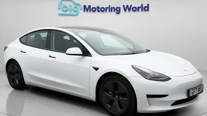 Used Tesla Model 3 Standard Range Plus 222 kW (302 HP) 2021 Sedan