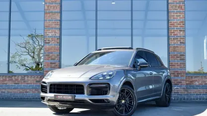 Used Porsche Cayenne 340 HP (250 kW) 2020 Blue SUV