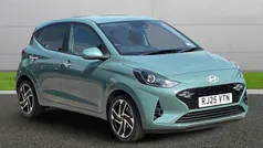 New 2025 Hyundai i10 Premium Hatchback | £16,799 (Fair price)