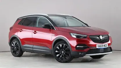 Second-hand Vauxhall Grandland X Ultimate 300 CP (220 kW) 2020 Roșu SUV