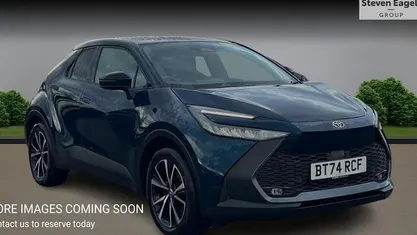 Used Toyota C-HR Design 223 HP (164 kW) 2026 SUV