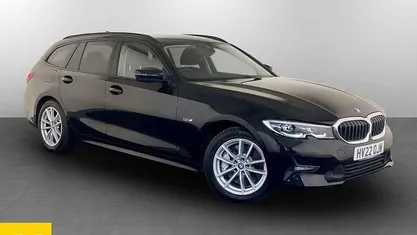 Used BMW 330e Luxury Line 292 HP (214 kW) 2022 Estate