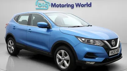 Used Nissan Qashqai Acenta Premium 140 HP (102 kW) 2020 Blue SUV