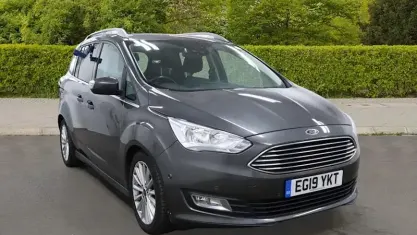 Second-hand Ford Grand C-Max Titanium 150 CP (110 kW) 2019 Gri Monovolum