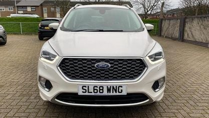 Używany Ford Kuga Vignale 179 KM (131 kW) 2018 Biały SUV