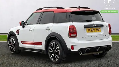 Used Mini John Cooper Works Comfort 306 HP (225 kW) 2019 White Hatchback