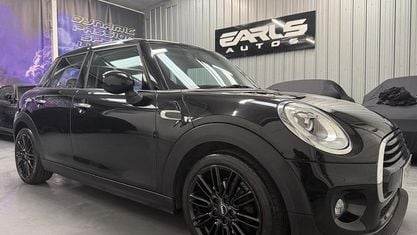 Używany Mini Cooper Hatch 136 KM (100 kW) 2016 Czarny Hatchback