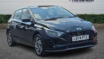 Used Hyundai i20 Advanced 101 HP (74 kW) 2024 Black Hatchback