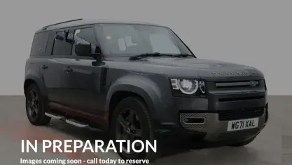Used Land Rover Defender SE Dynamic 404 HP (297 kW) 2023 SUV