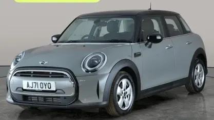 Used Mini Cooper Classic 136 HP (100 kW) 2022 Hatchback